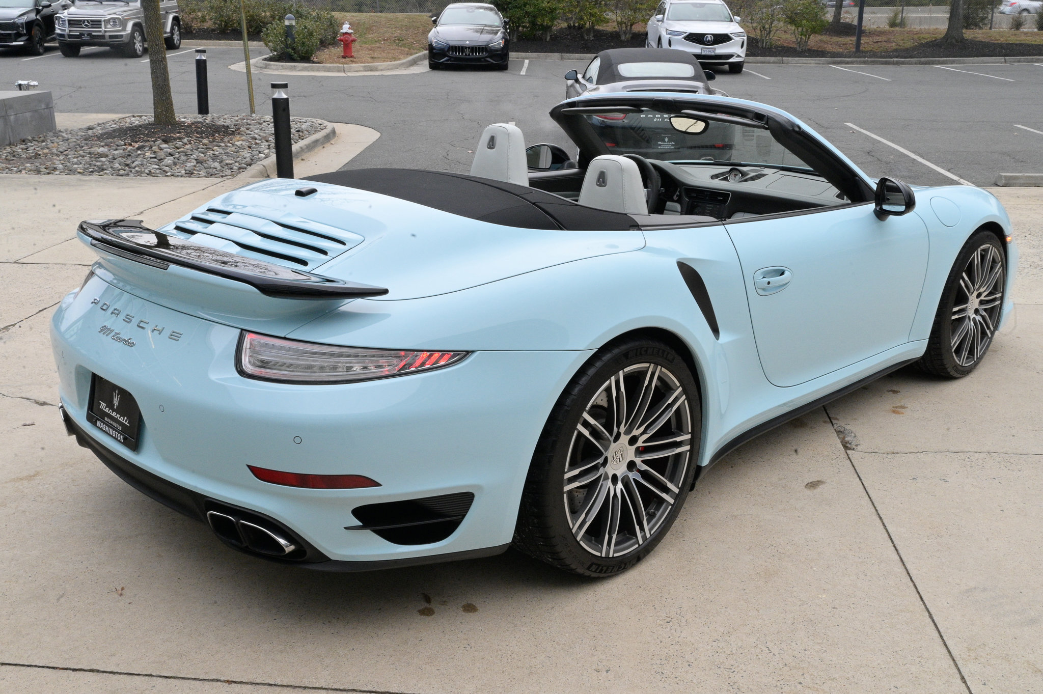 Used 2015 Porsche 911 Turbo image 53