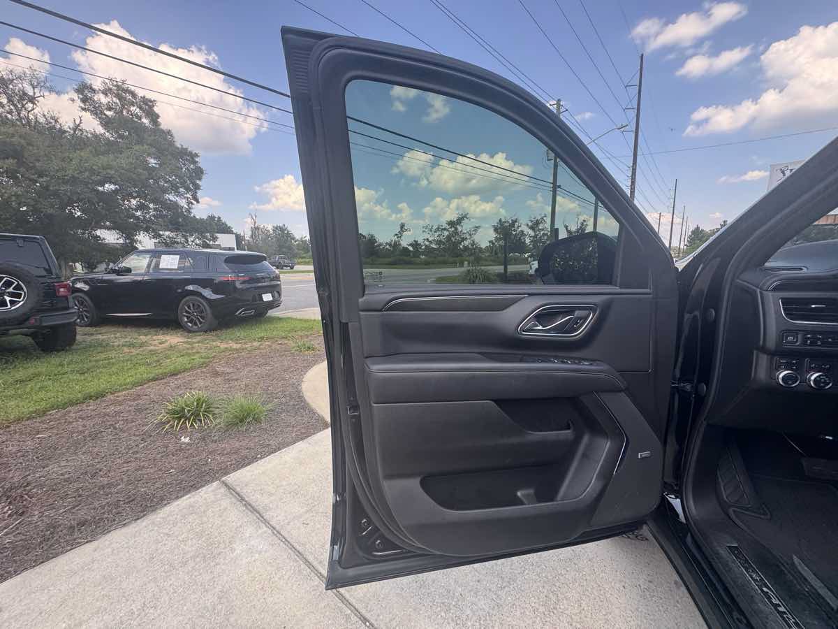 Used 2021 GMC Yukon AT4 AWD/4WD image 25