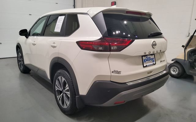 Used 2023 Nissan Rogue SV AWD/4WD image 5