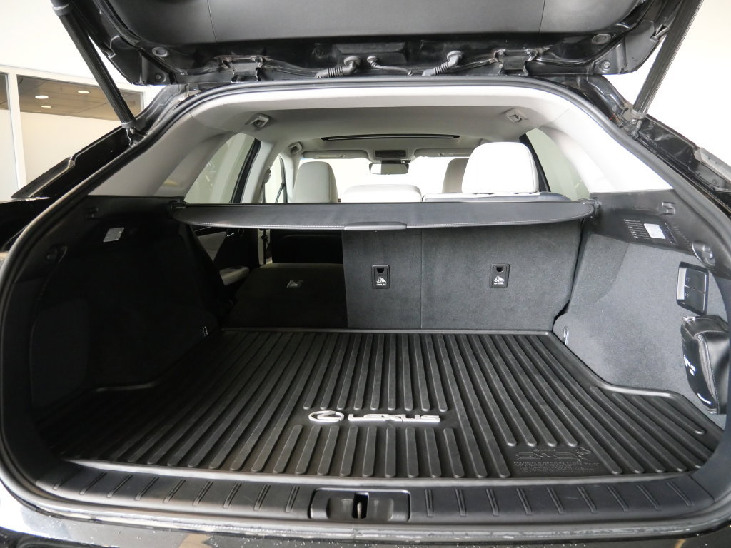 Used 2019 Lexus RX 350 AWD w/ Navigation Package image 29