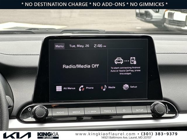 Used 2024 Kia Forte LXS w/ LXS Technology Package FWD image 3