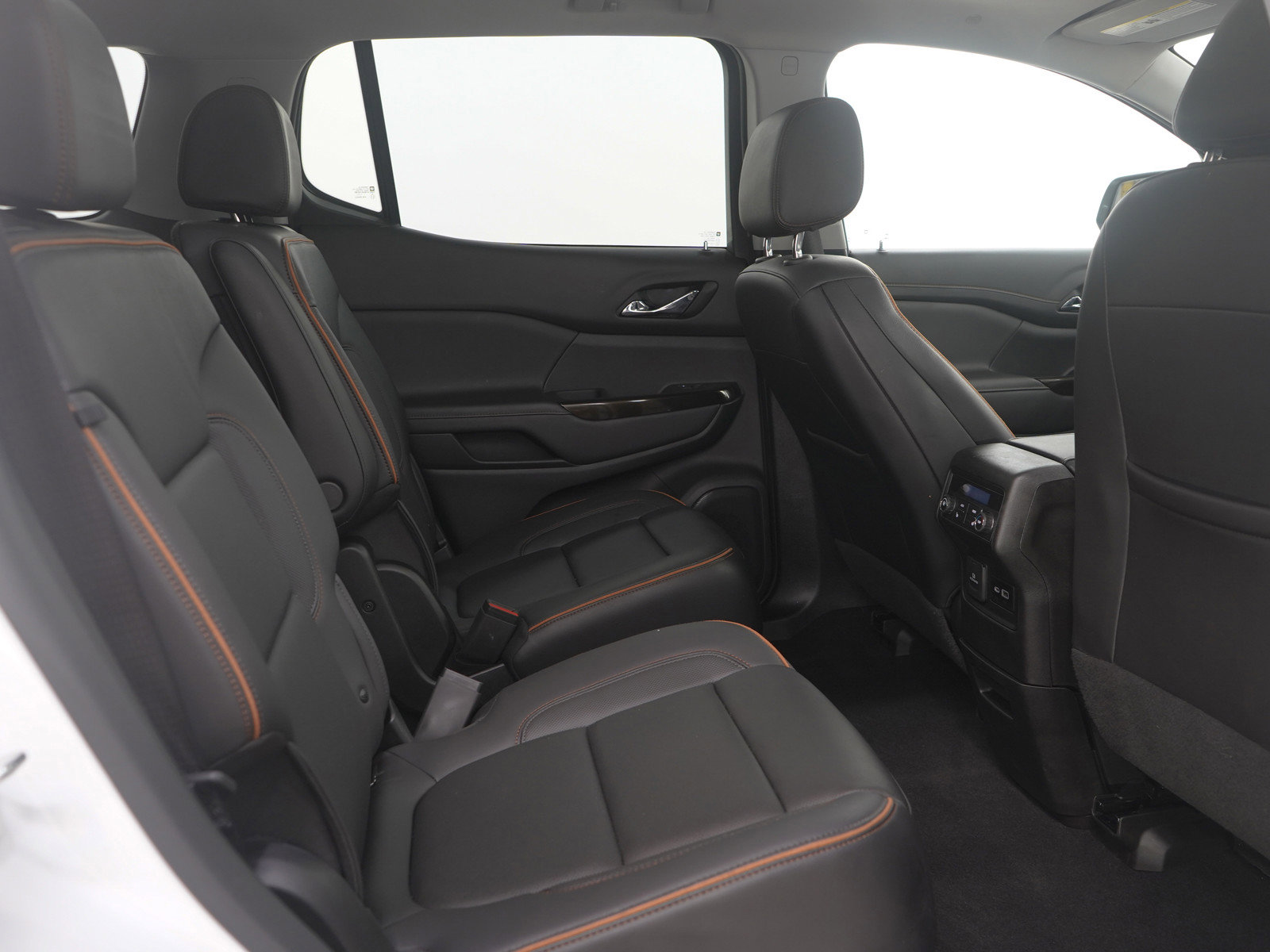 Used 2023 GMC Acadia AT4 w/ Technology Package image 15