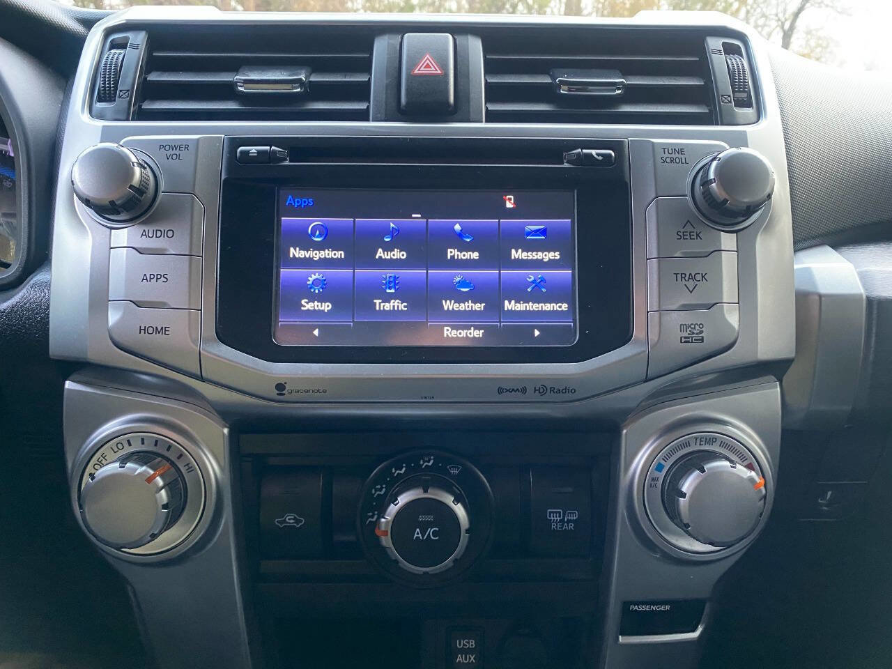 Used 2017 Toyota 4Runner SR5 Premium image 30