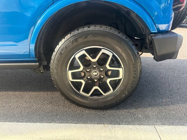 Used 2023 Ford Bronco Outer Banks AWD/4WD image 10