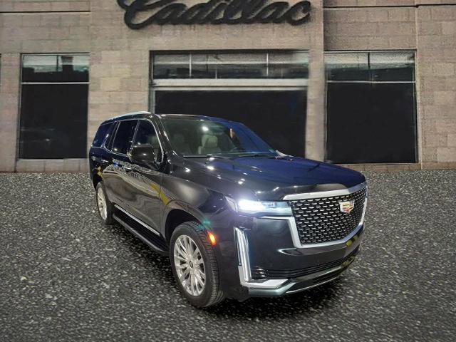 Used 2023 Cadillac Escalade Premium Luxury AWD/4WD image 7