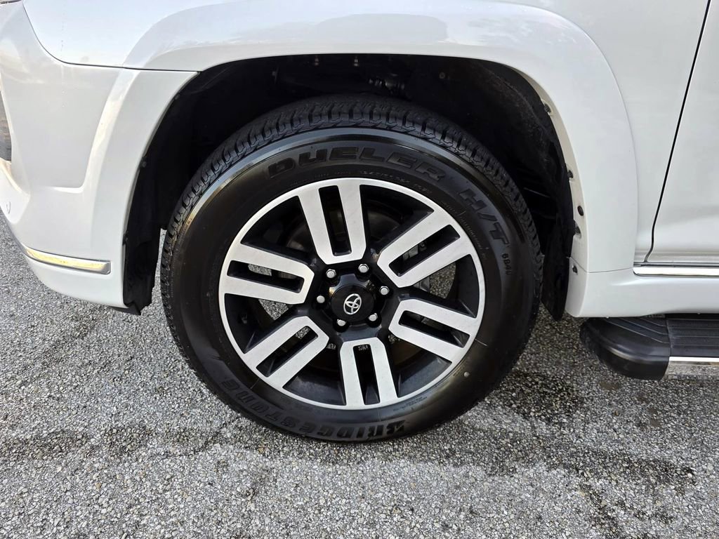 Used 2024 Toyota 4Runner Limited image 9