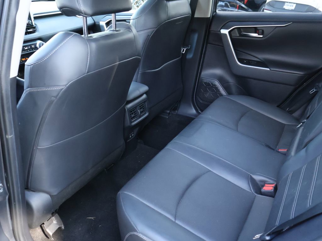 Used 2020 Toyota RAV4 Limited w/ Limited Grade Weather Package AWD/4WD image 36
