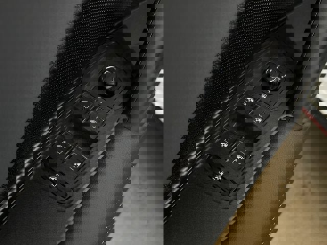 New 2026 Volkswagen Tiguan SE R-Line image 10