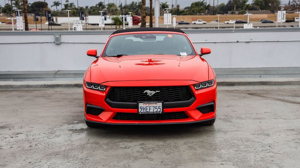 Used 2024 Ford Mustang EcoBoost image 3