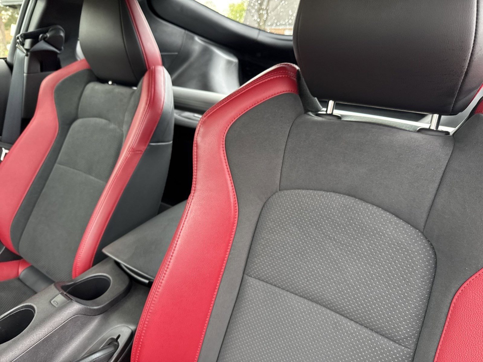 Used 2024 Nissan Z Performance w/ Floor Mat Package RWD image 22