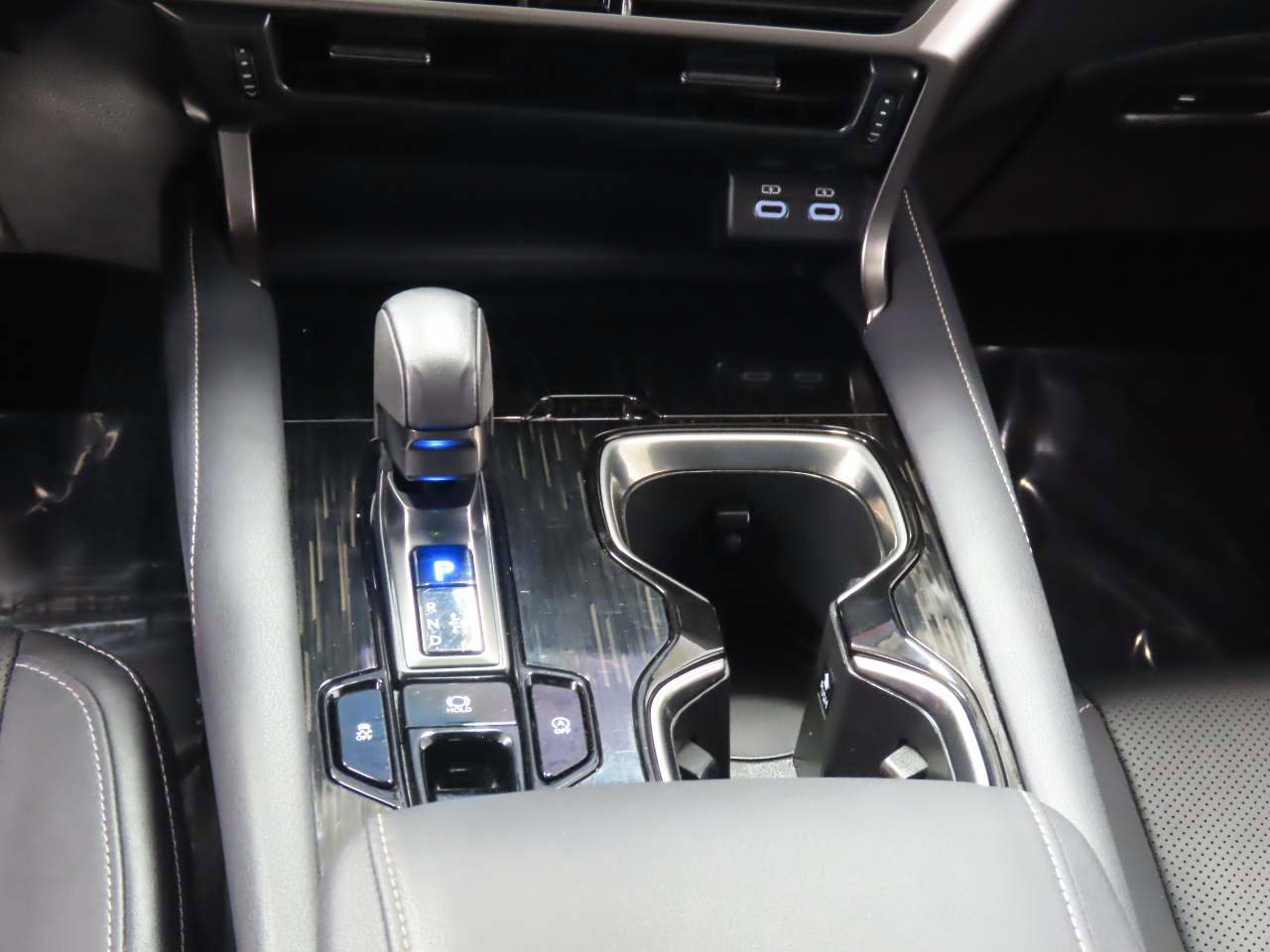 Used 2024 Lexus RX 350 FWD image 9