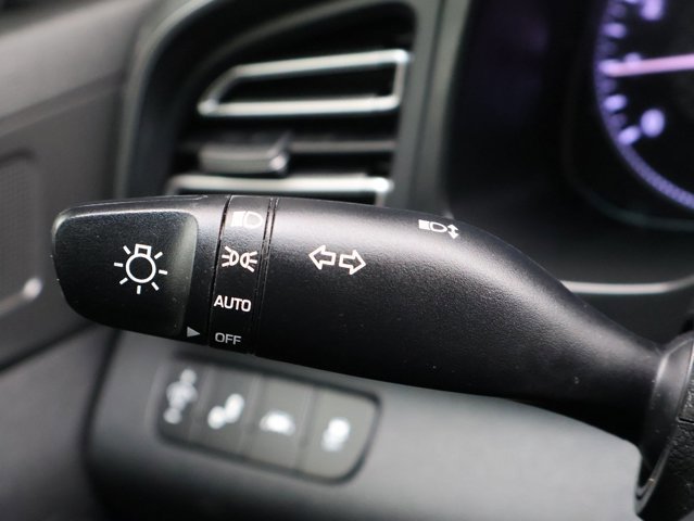 Used 2019 Hyundai Elantra Limited w/ Cargo Package FWD image 15