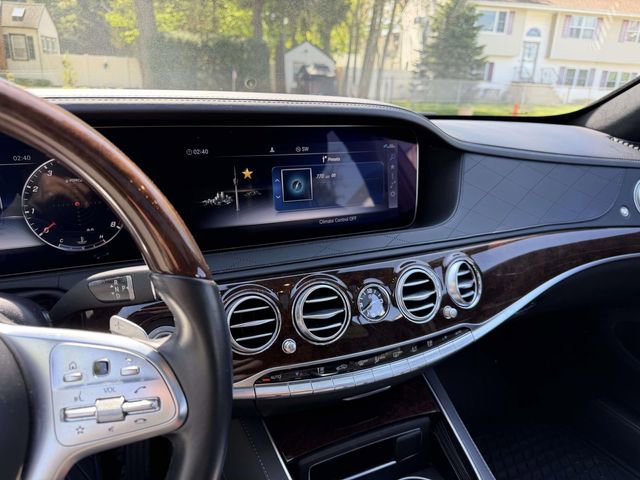 Used 2019 Mercedes-Benz S 560 4MATIC Sedan image 26