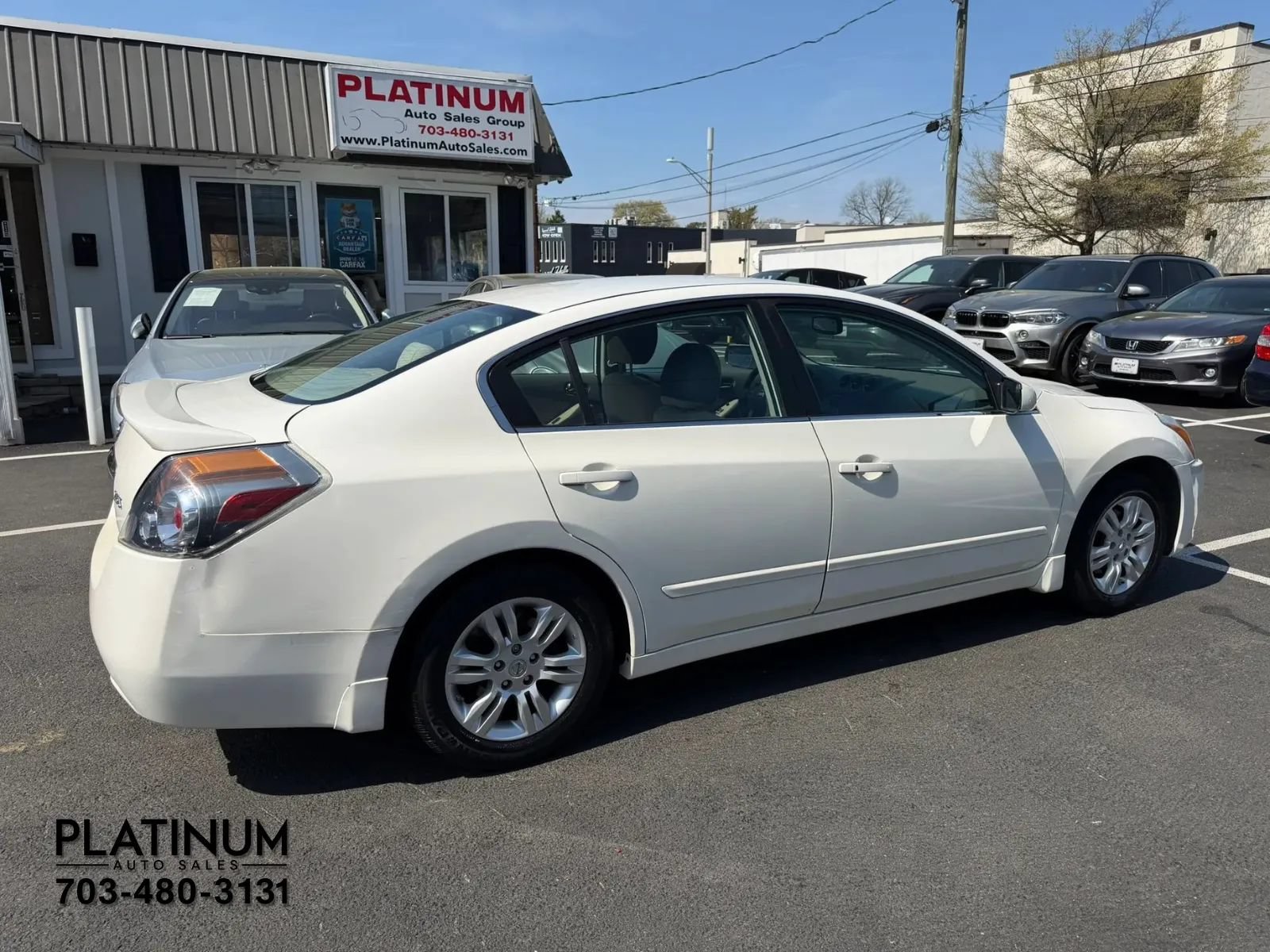 Used 2012 Nissan Altima 2.5 S w/ 20th Anniversary Pkg FWD image 2