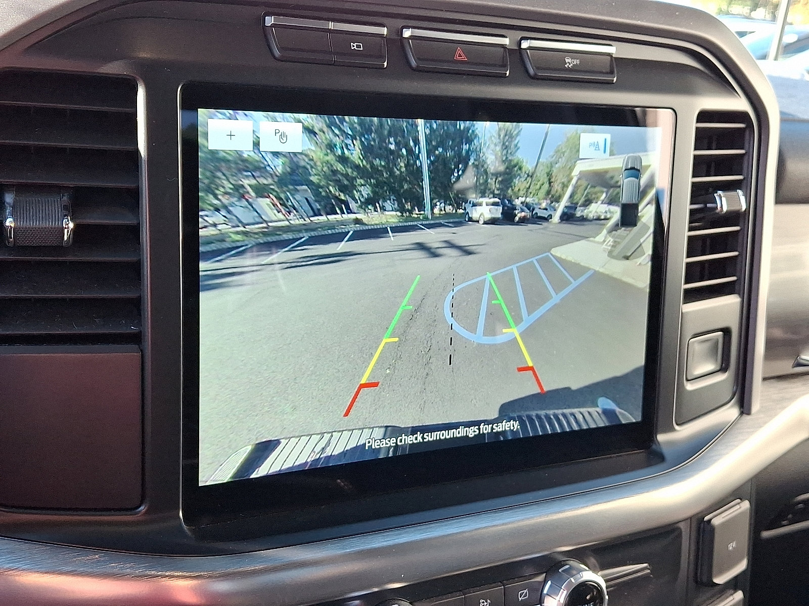 Certified 2022 Ford F150 Lariat image 19