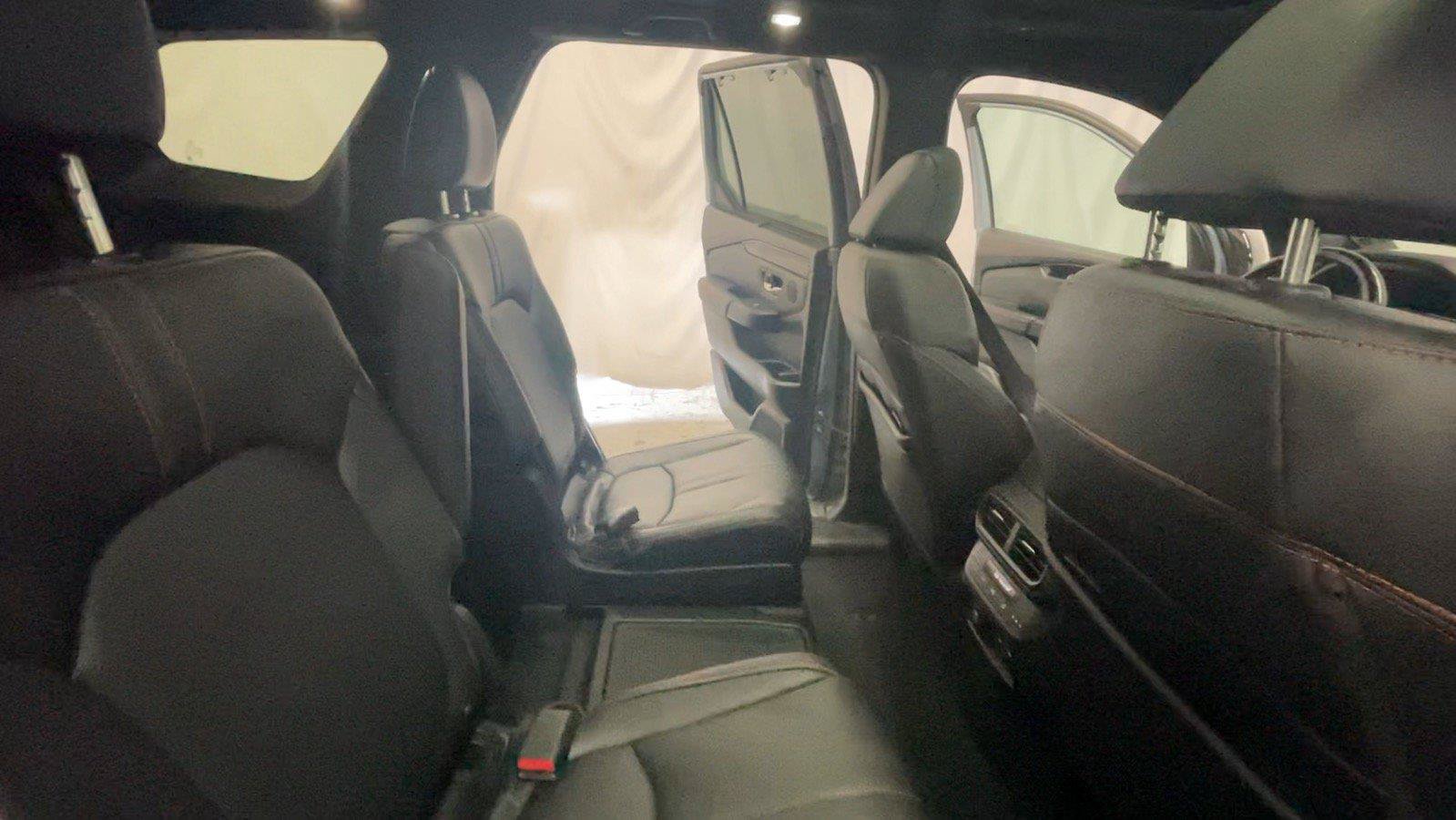 Certified 2024 Honda Pilot TrailSport image 24