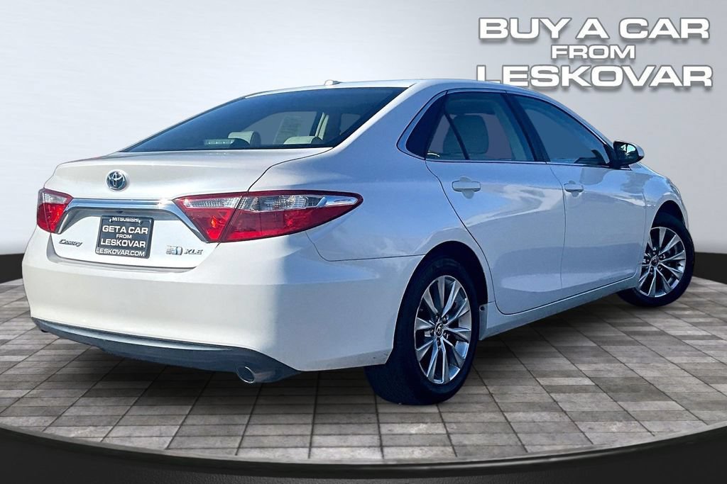 Used 2015 Toyota Camry XLE w/ Moonroof Package FWD image 13