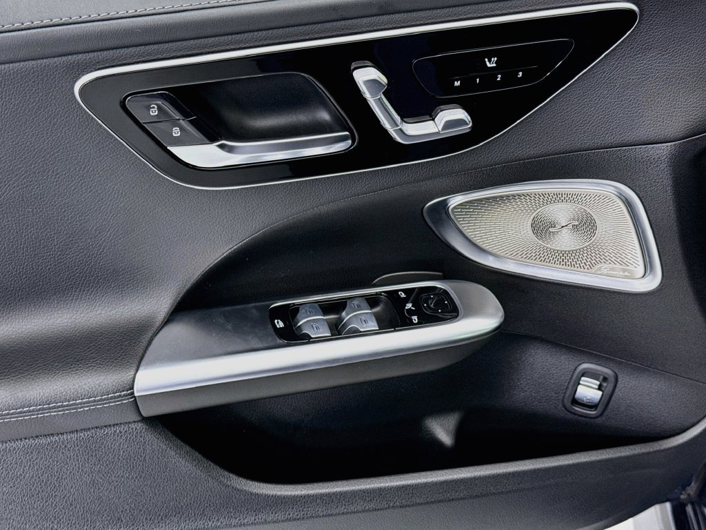 Certified 2024 Mercedes-Benz C 300 Sedan image 22