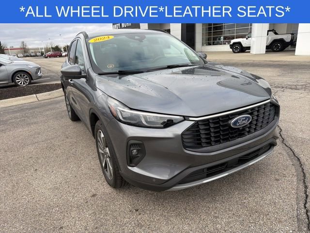 Used 2024 Ford Escape Platinum image 16