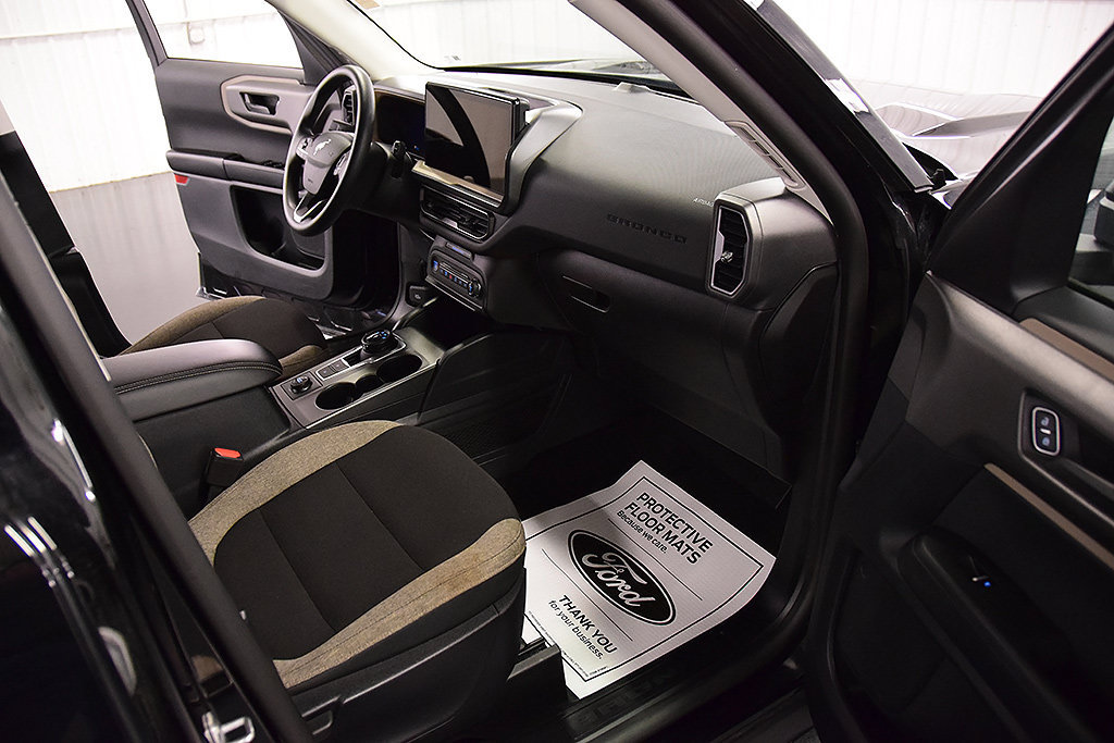 Used 2025 Ford Bronco Sport Big Bend AWD/4WD image 29