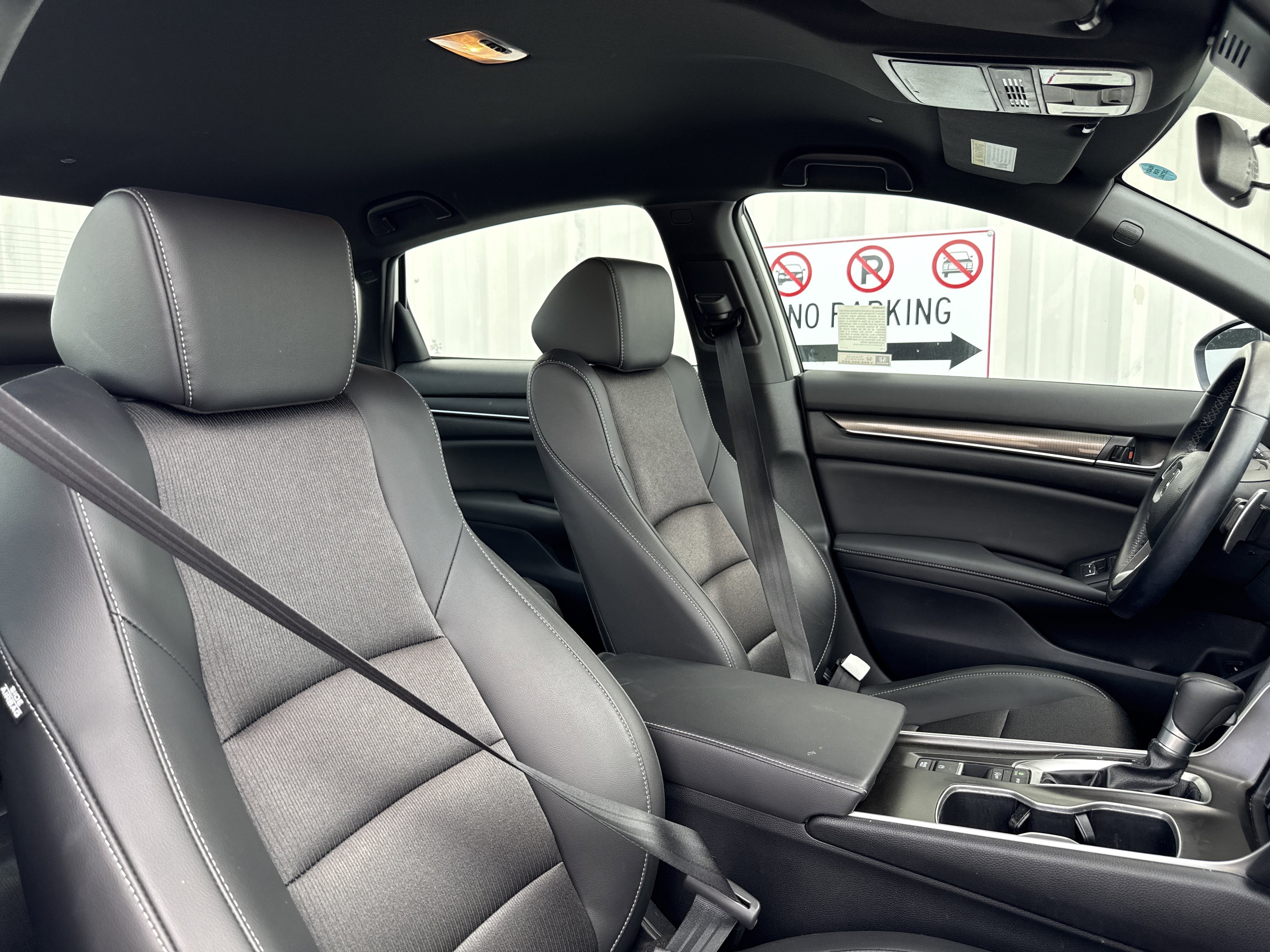 Used 2022 Honda Accord Sport image 34