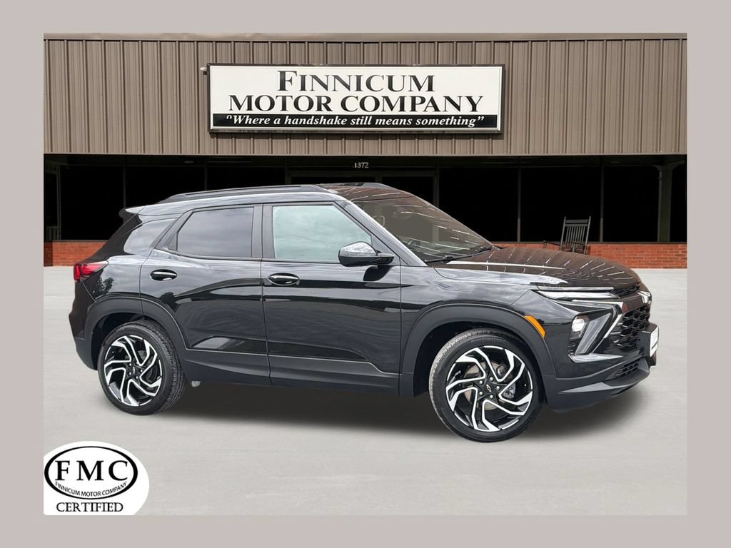 Used 2025 Chevrolet TrailBlazer RS w/ Convenience Package FWD image 1