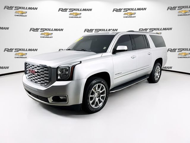 Used 2019 GMC Yukon XL Denali AWD/4WD image 3