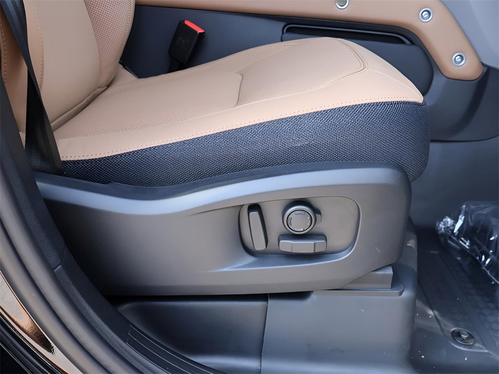New 2026 Land Rover Defender 110 V8 image 11