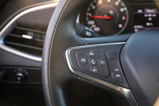 Used 2024 Chevrolet Malibu LT image 11