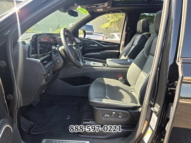 Used 2024 Cadillac Escalade Sport w/ LPO, ONYX Package AWD/4WD image 11