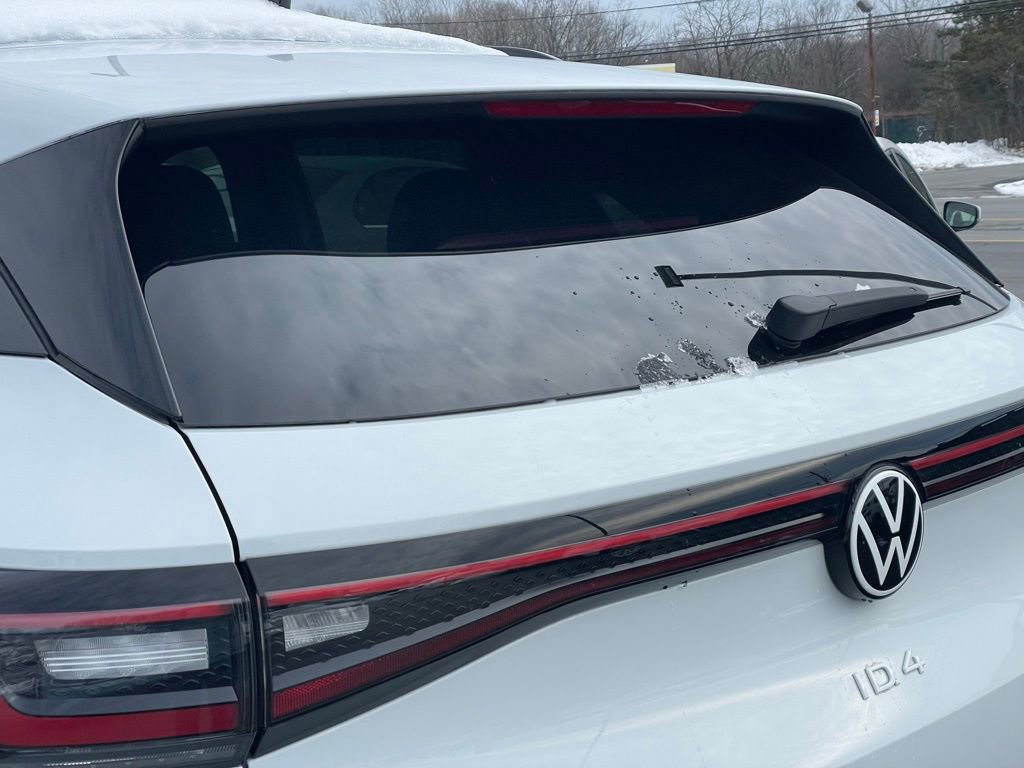 Certified 2022 Volkswagen ID.4 Pro image 29