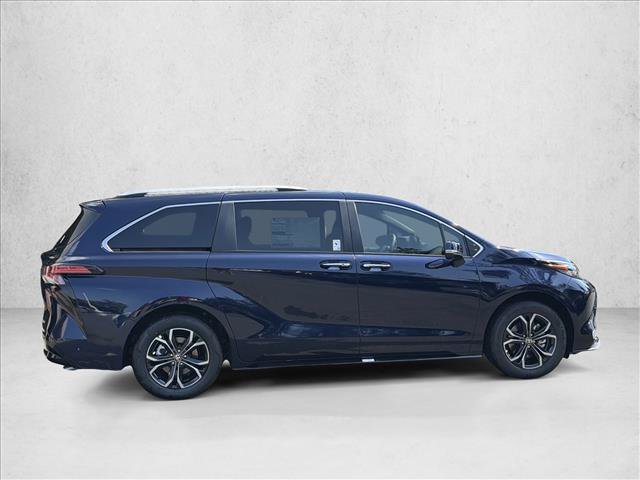 New 2026 Toyota Sienna Platinum AWD/4WD image 4