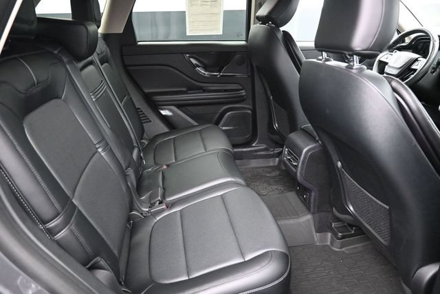 Used 2023 Lincoln Corsair Reserve w/ Equipment Group 201A AWD/4WD image 18