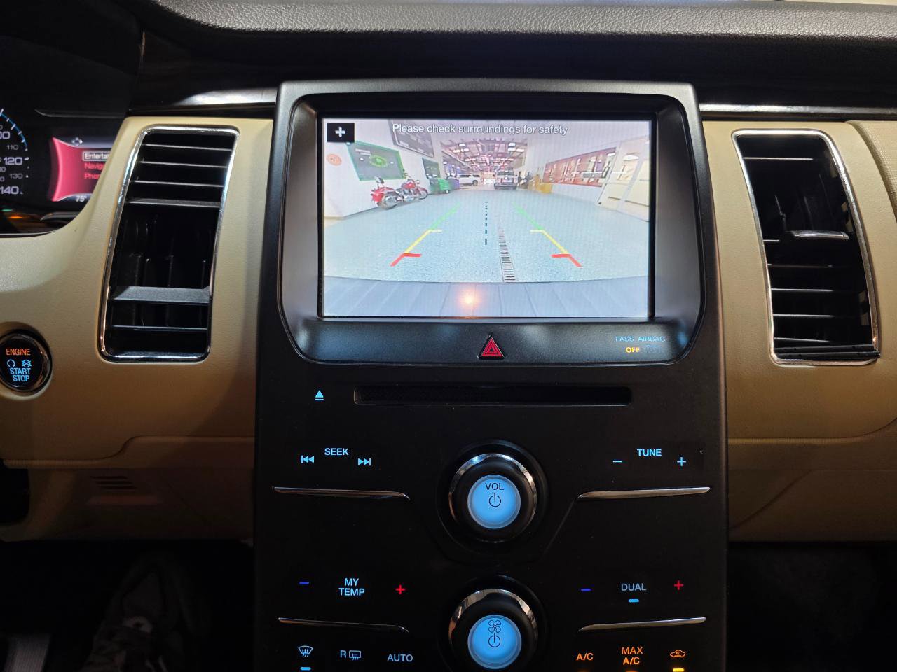 Used 2017 Ford Flex SEL w/ Equipment Group 202A AWD/4WD image 35