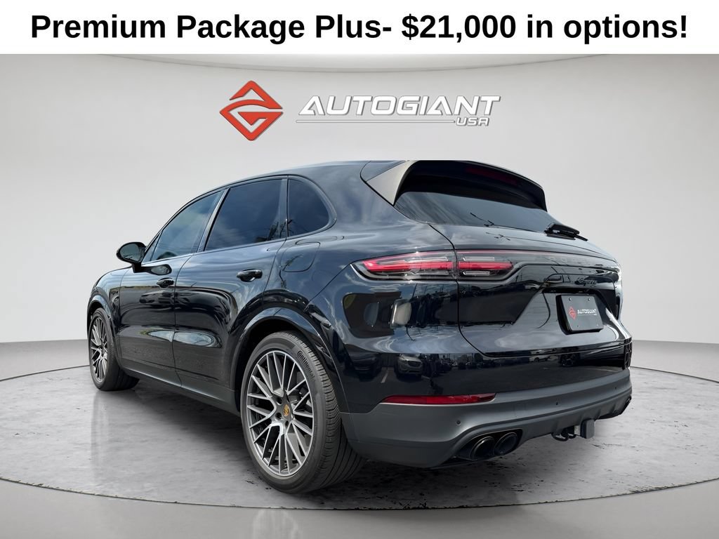 Used 2020 Porsche Cayenne E-Hybrid w/ Premium Plus Package AWD/4WD image 5