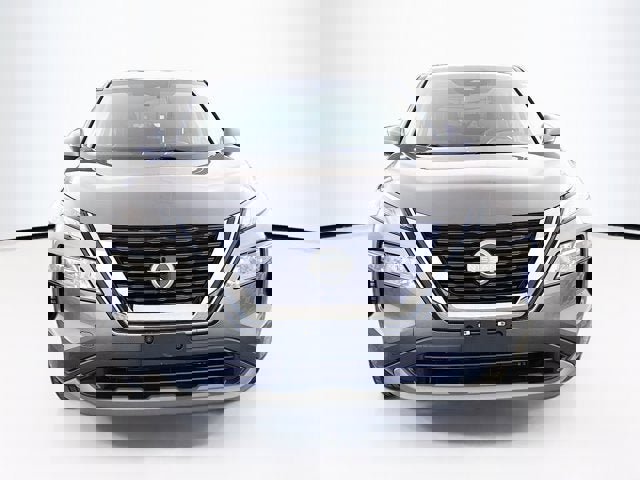 Certified 2023 Nissan Rogue SV image 2