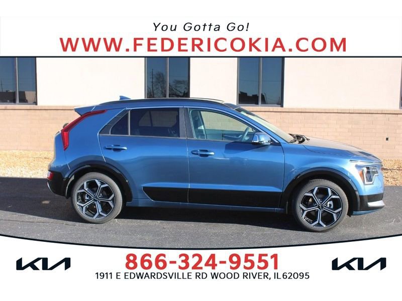 Used 2025 Kia Niro EX Touring image 1