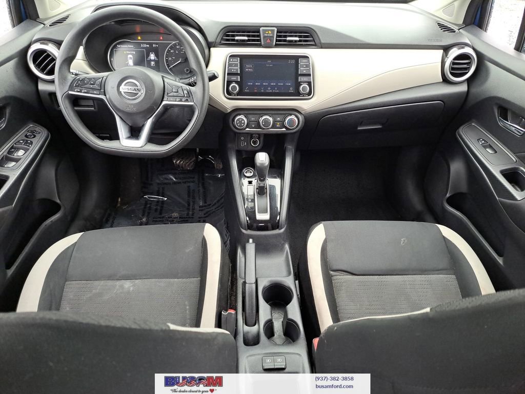Used 2021 Nissan Versa SV image 6