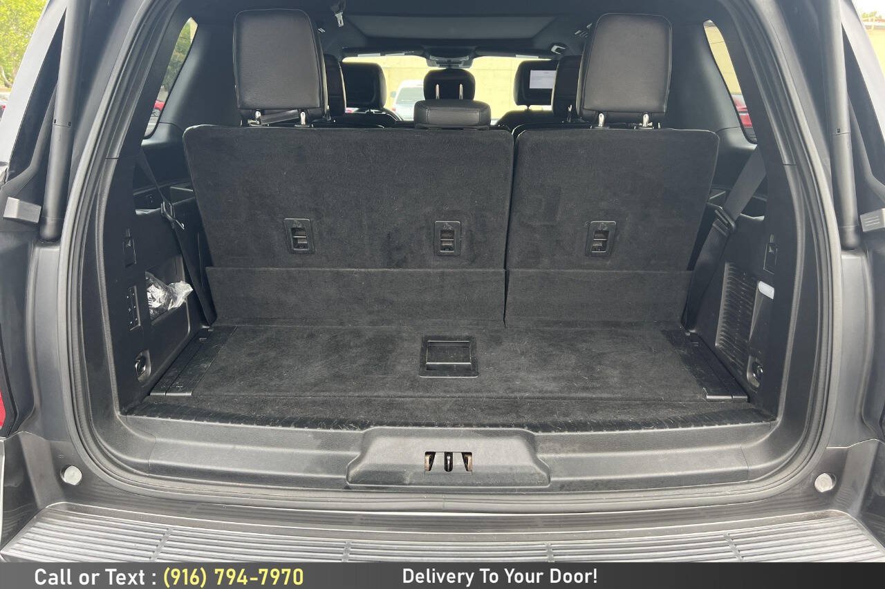Used 2018 Ford Expedition Limited w/ Equipment Group 301A AWD/4WD image 11