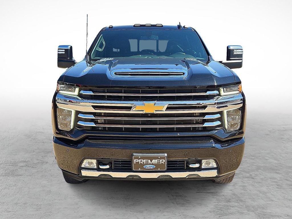 Used 2022 Chevrolet Silverado 3500 High Country AWD/4WD image 3