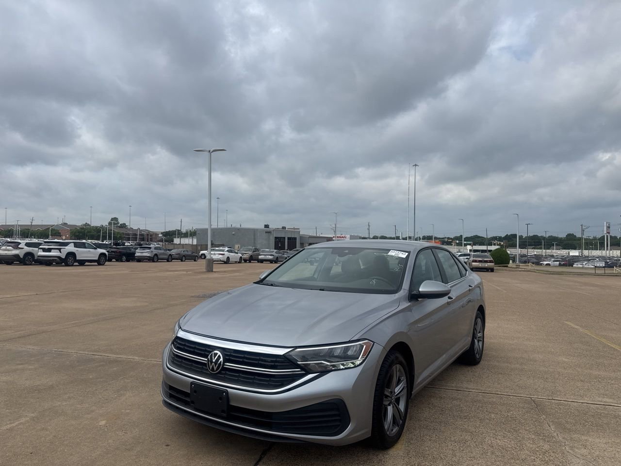 Used 2024 Volkswagen Jetta SE image 7