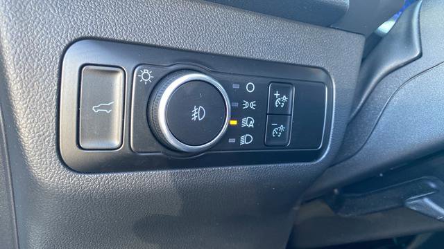 Used 2022 Ford Escape Titanium w/ Class II Trailer Tow Package AWD/4WD image 33