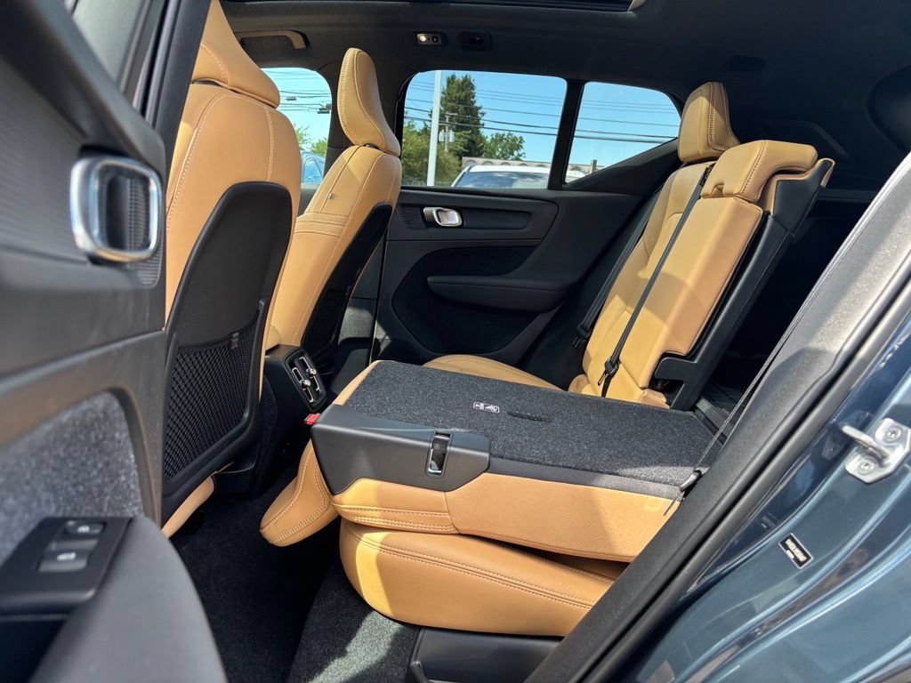 Used 2021 Volvo XC40 T5 Inscription w/ Climate Package AWD/4WD image 20
