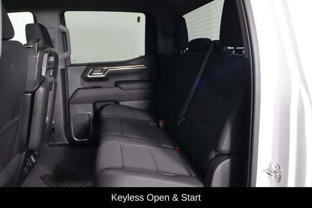 Used 2023 Chevrolet Silverado 1500 LT AWD/4WD image 16