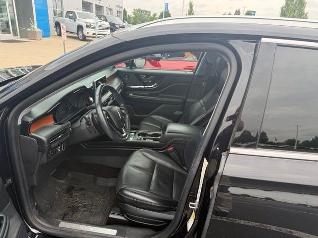 Used 2020 Lincoln Corsair Reserve AWD/4WD image 4