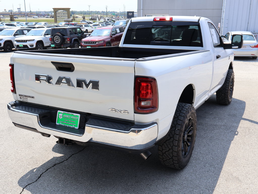 Used 2025 RAM 2500 Big Horn AWD/4WD image 5