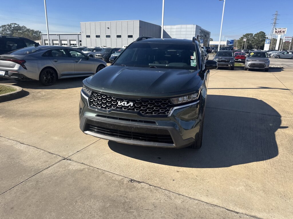 Used 2022 Kia Sorento S image 3