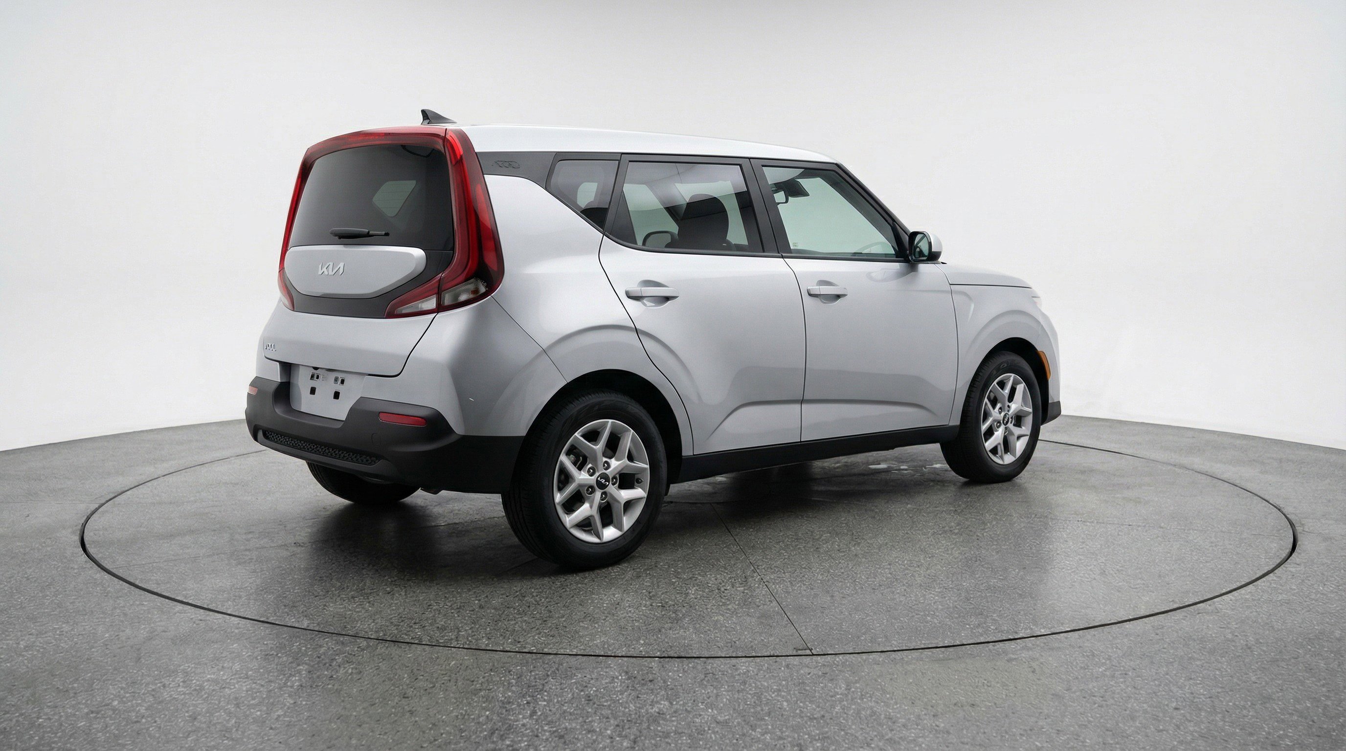 Used 2025 Kia Soul LX w/ LX Technology Package image 9