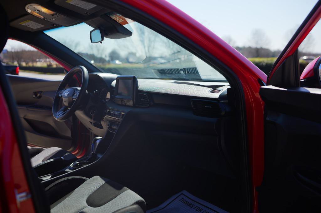 Used 2019 Hyundai Veloster 2.0 image 22