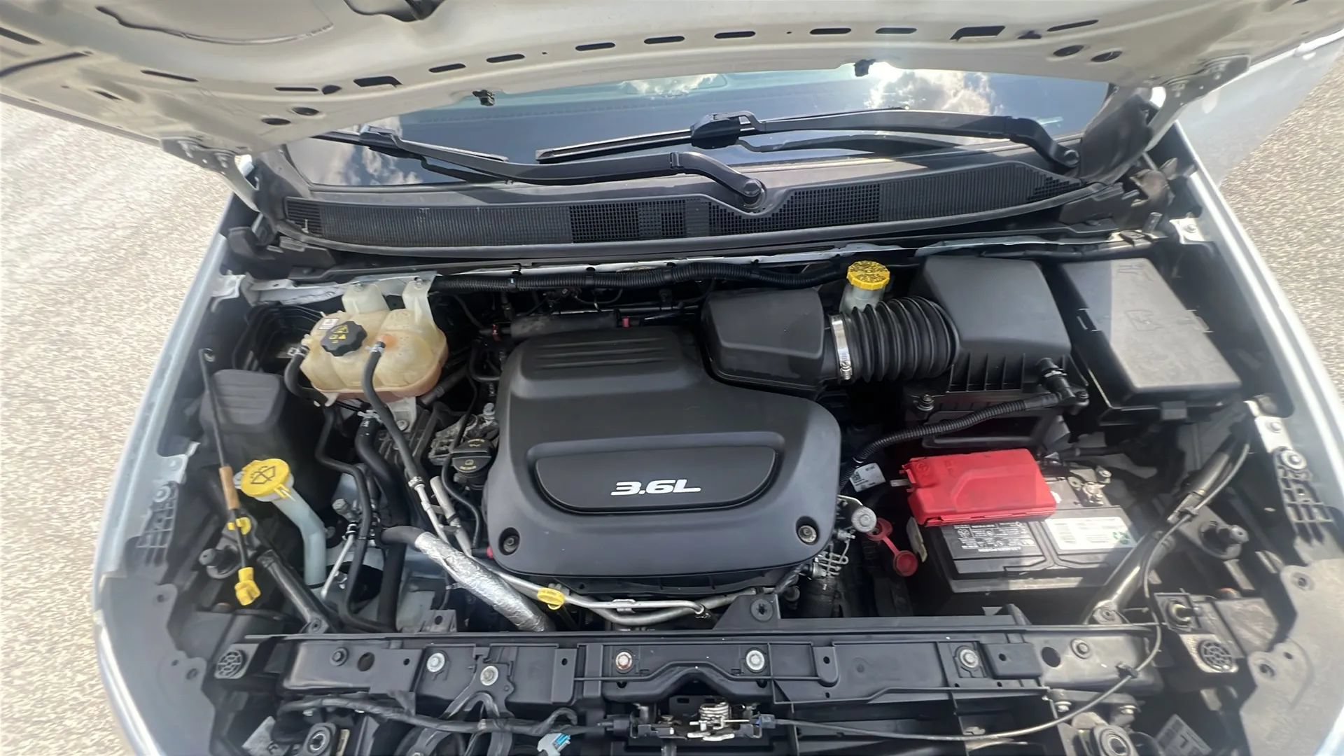 Used 2018 Chrysler Pacifica Touring-L Plus FWD image 25